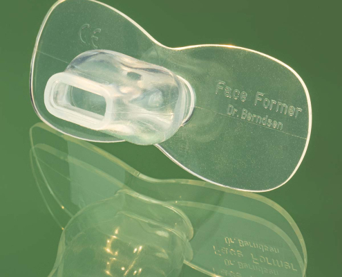 FACEFORMER ONE clear - The transparent FACEFORMER - Discrete for on the go